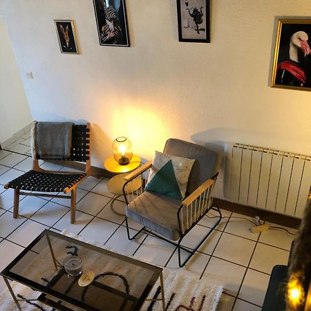 Gite A La Ferme Chaleureux Avec Cheminee Preveranges Екстериор снимка