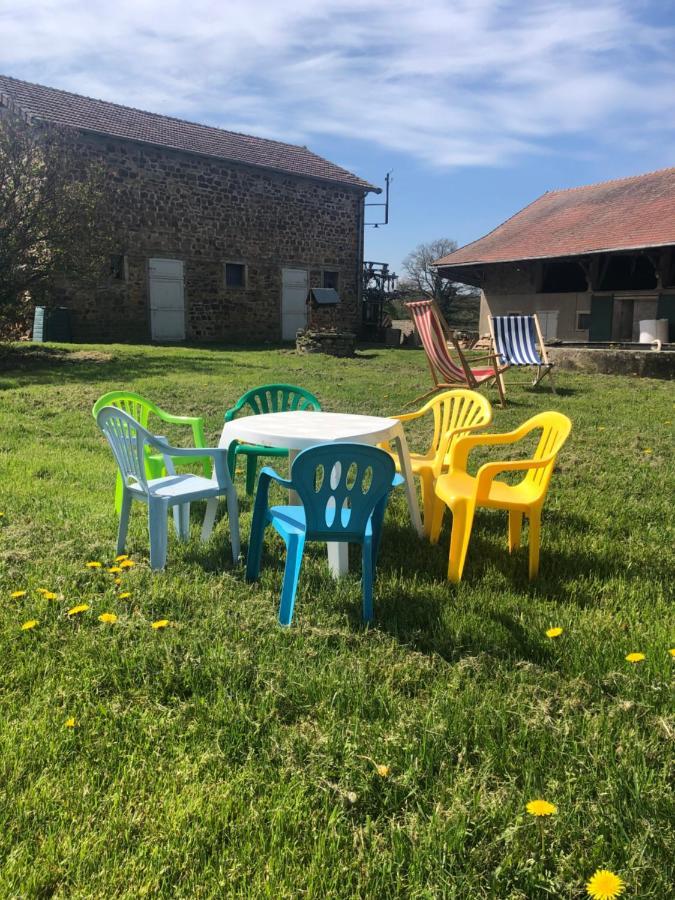 Gite A La Ferme Chaleureux Avec Cheminee Preveranges Екстериор снимка